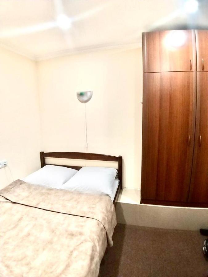 يريفان A&X Hostel And Tours المظهر الخارجي الصورة