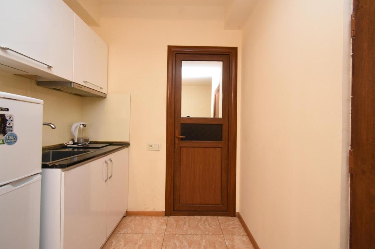 يريفان A&X Hostel And Tours المظهر الخارجي الصورة