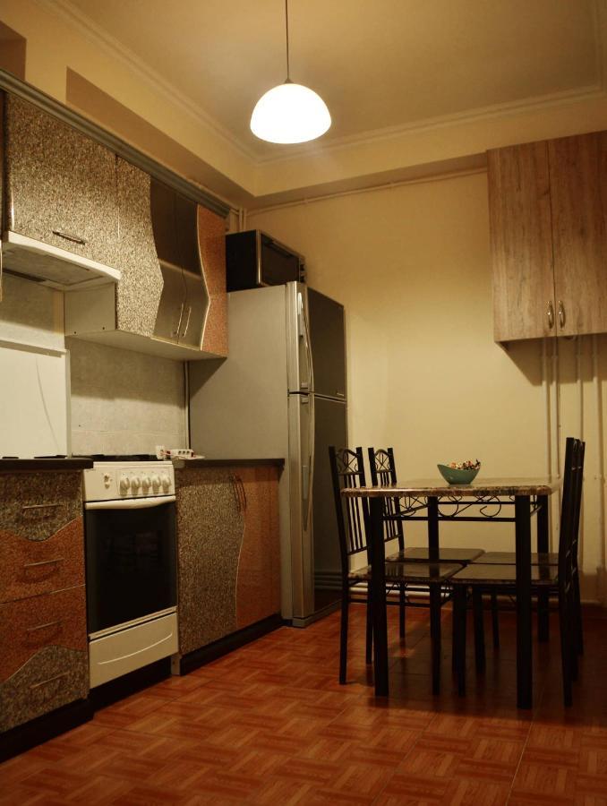 يريفان A&X Hostel And Tours المظهر الخارجي الصورة